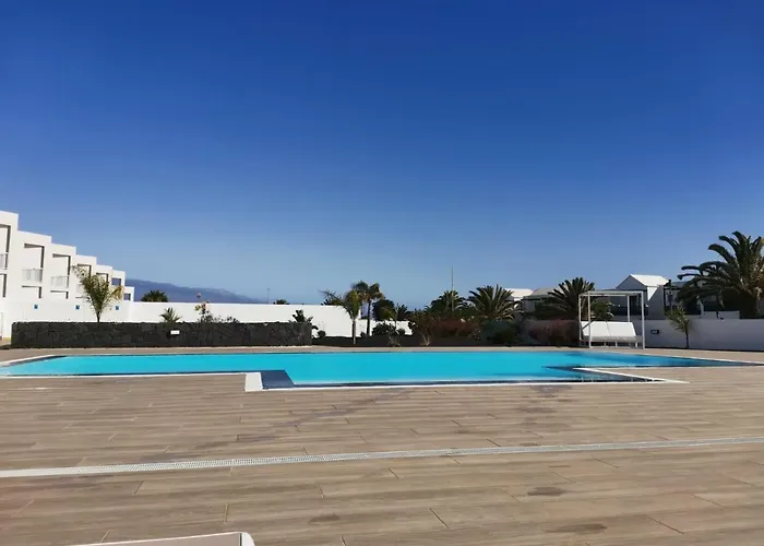 White Deluxe * 科斯塔特吉塞