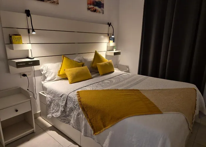 White Deluxe 公寓 科斯塔特吉塞