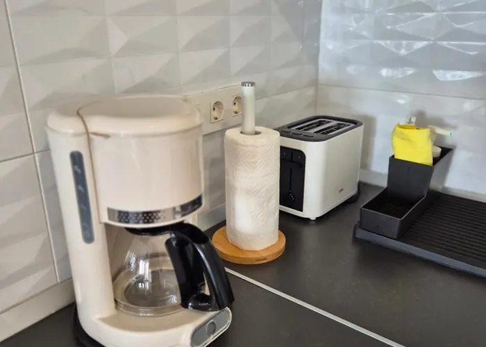 White Deluxe 公寓 *