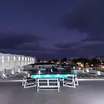 Apartment White Deluxe