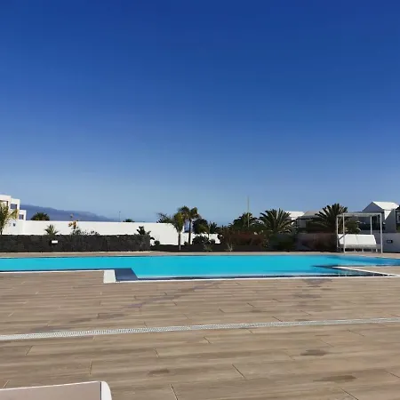 White Deluxe * Costa Teguise