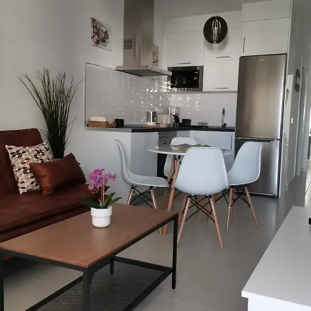 White Deluxe Costa Teguise